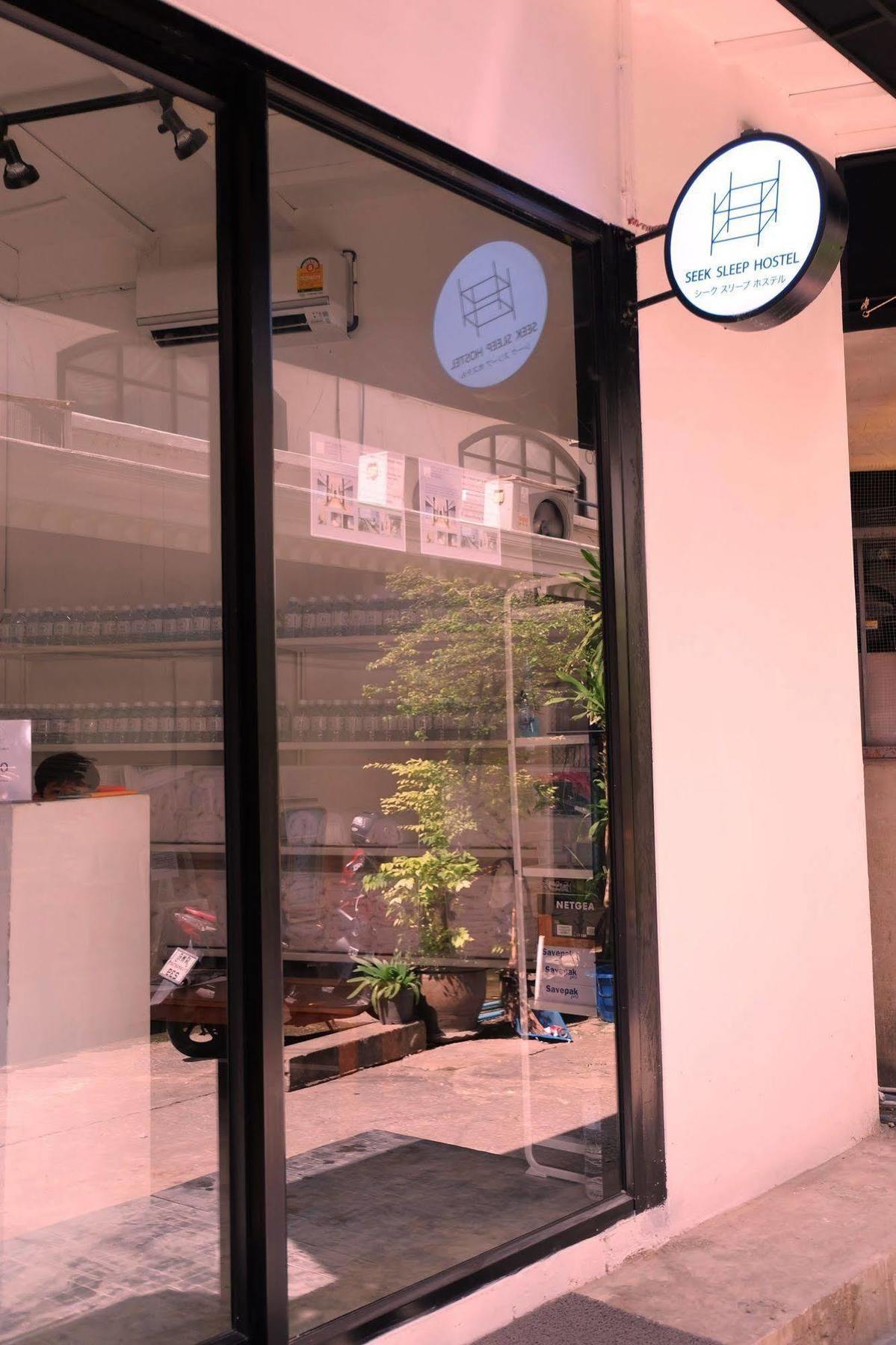 Seek Sleep Hostel بانكوك المظهر الخارجي الصورة
