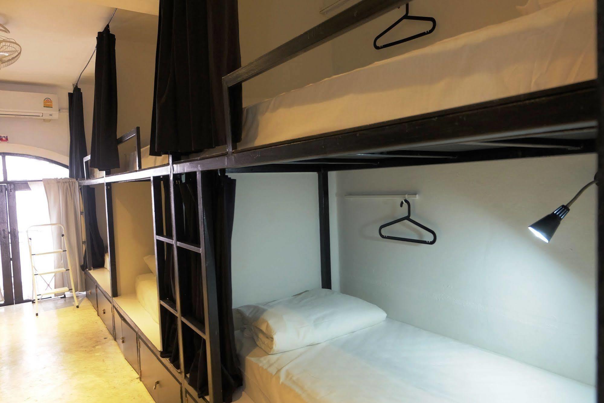 Seek Sleep Hostel بانكوك المظهر الخارجي الصورة